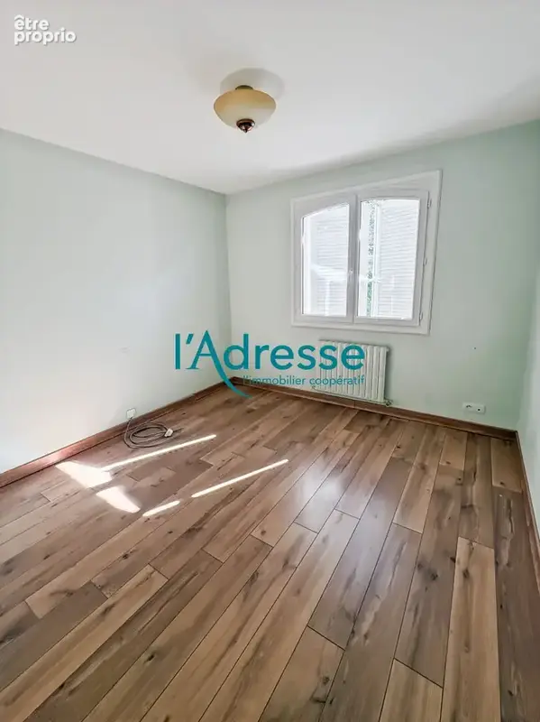Maison 4 chambres sur sous-sol - photo 10