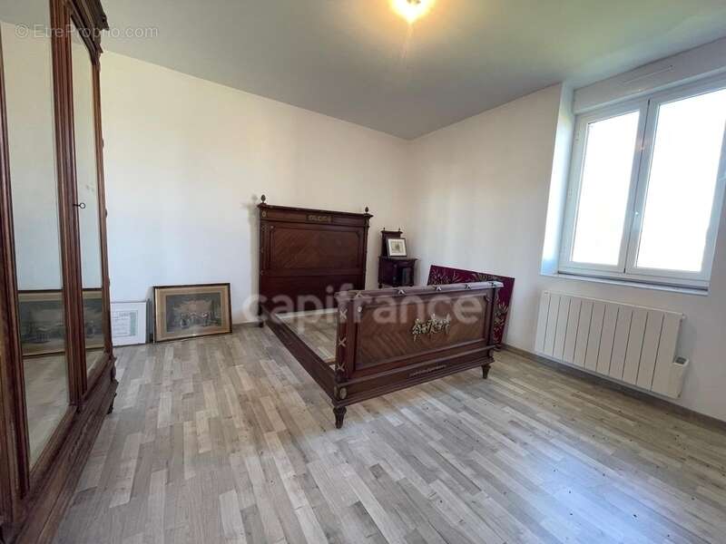 Maison à SAINT-MICHEL-DE-BANNIERES