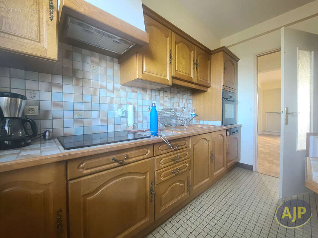 Appartement à SAINTES