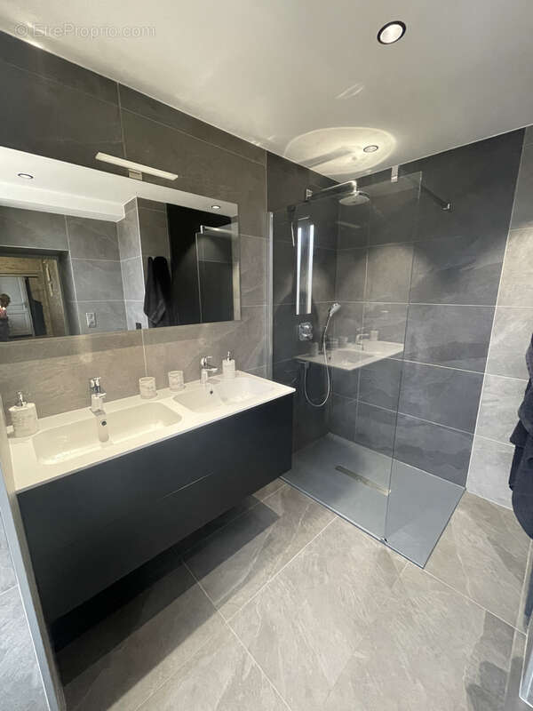 Maison à SAVIGNY-LE-SEC