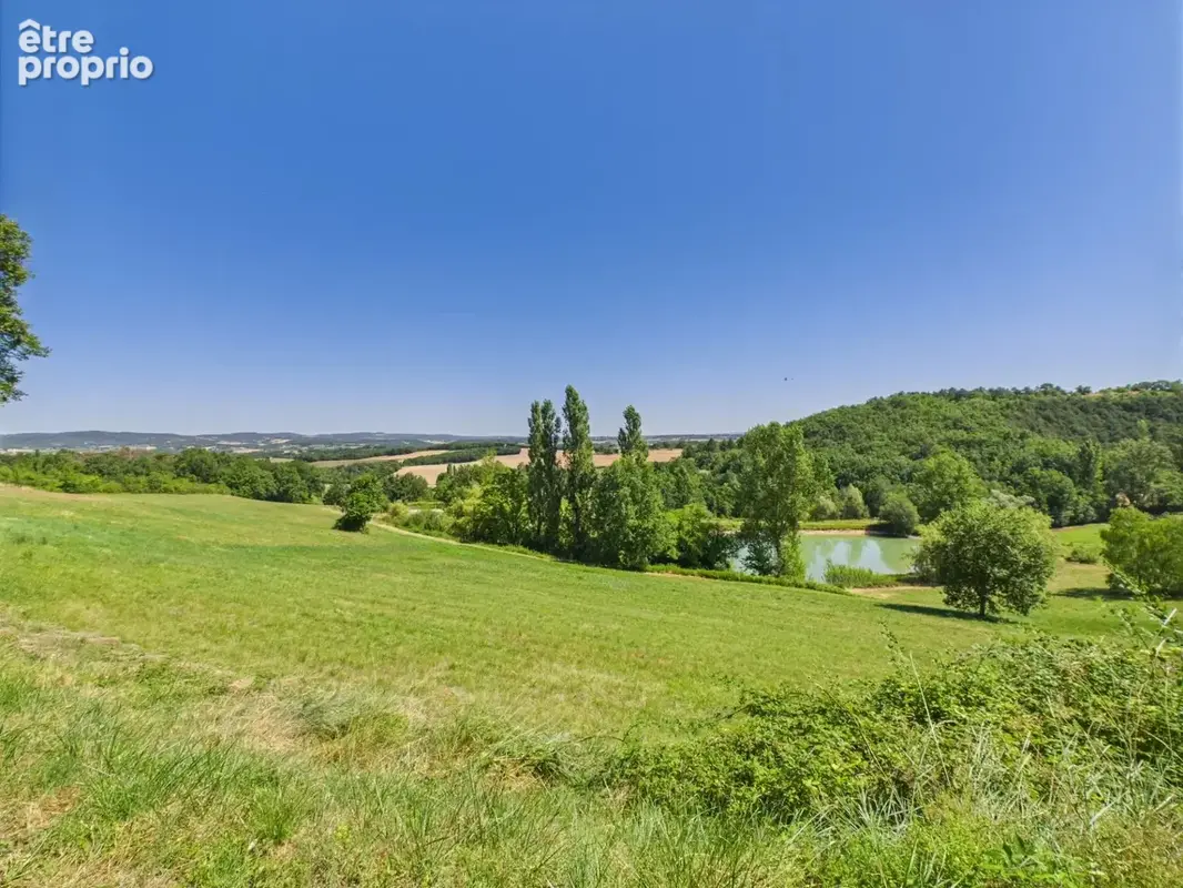 Charmante Ancienne Propriété de Vigneron avec 33 Hectares, Vues Panoramiques et Lac - photo 20