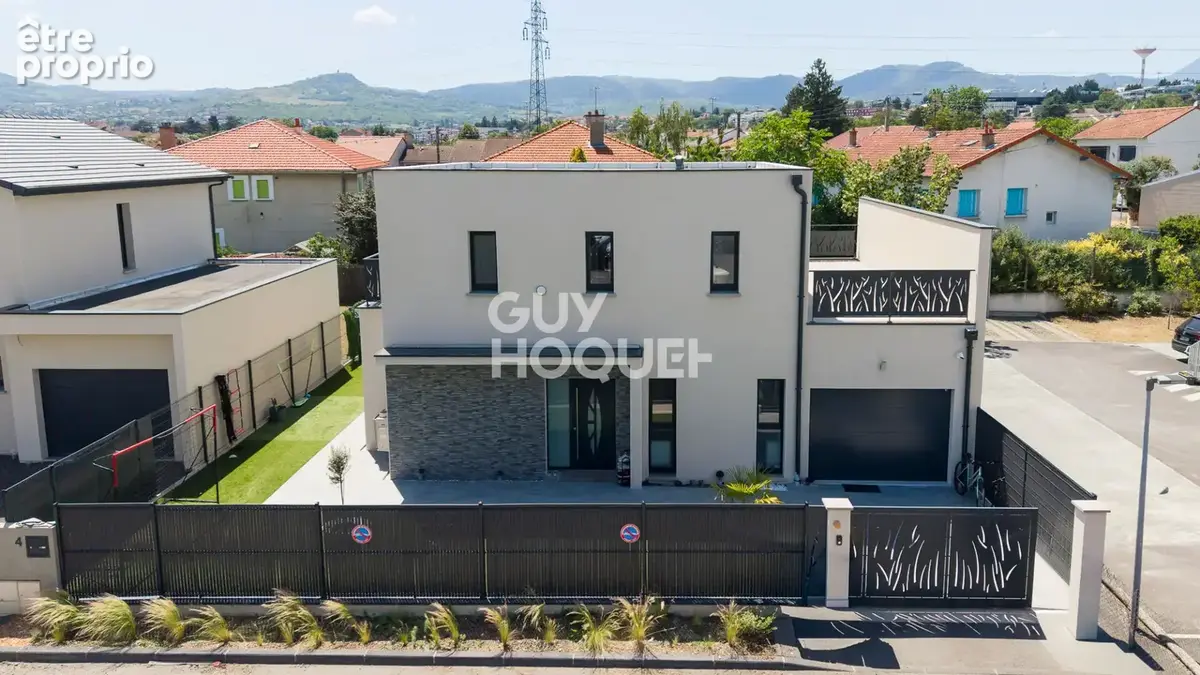 AUBIERE - Villa moderne de 150 m² avec piscine - photo 4