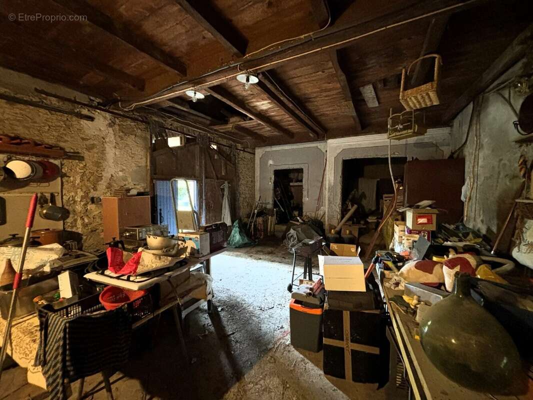 Maison à FELINES-MINERVOIS