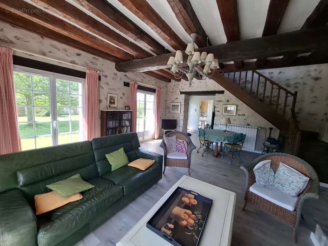 Maison à LA FERTE-GAUCHER