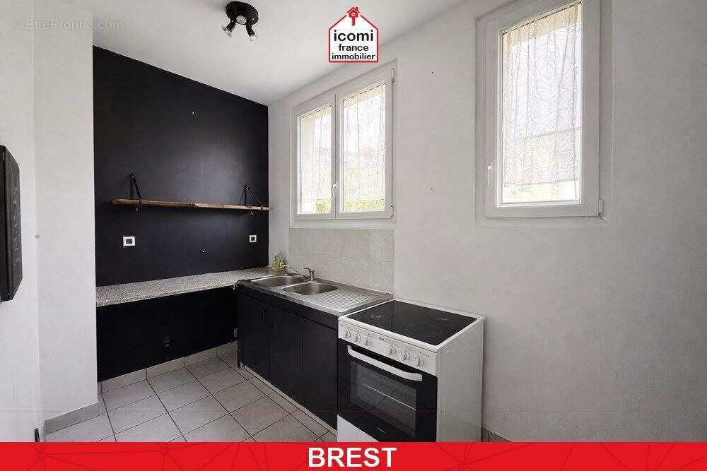 Finistere - brest (29200) - a vendre - appartement - duplex - 1 chambre - beau potentiel - petite copropriete - ideal investisse - photo 8