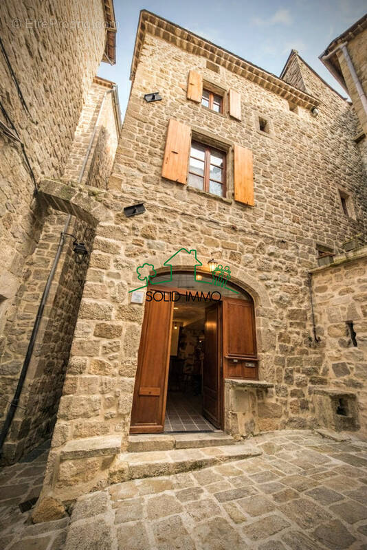 Maison à LARGENTIERE