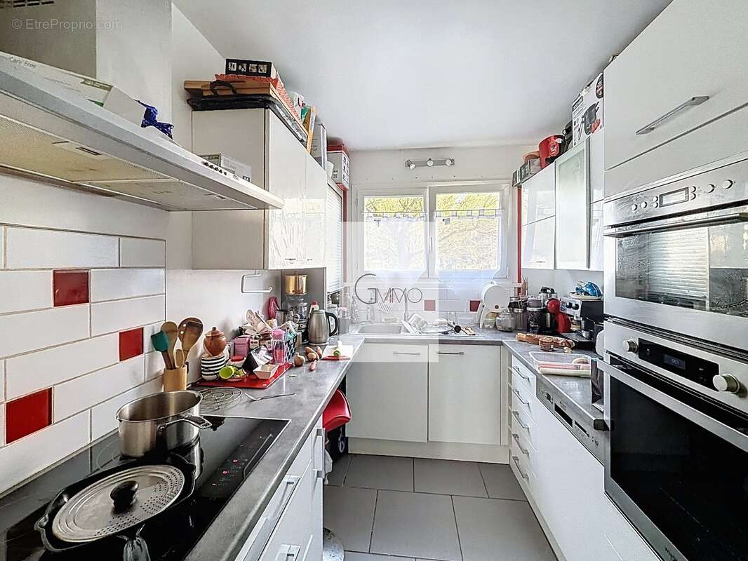 Appartement à L'HAY-LES-ROSES