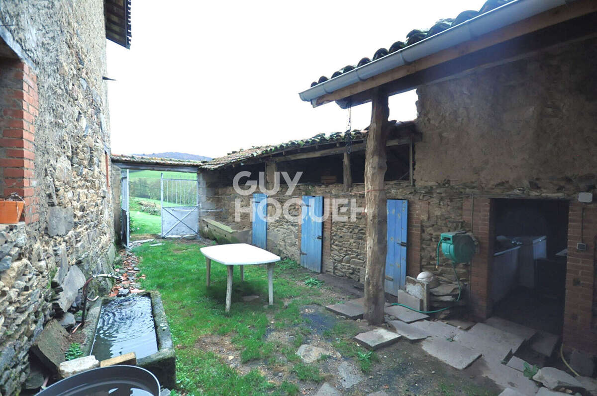 Maison à SAINT-MARTIN-EN-HAUT