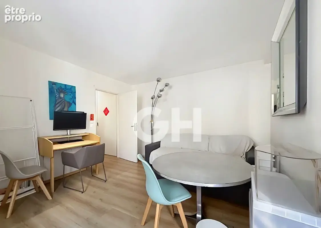 Appartement à PARIS-11E