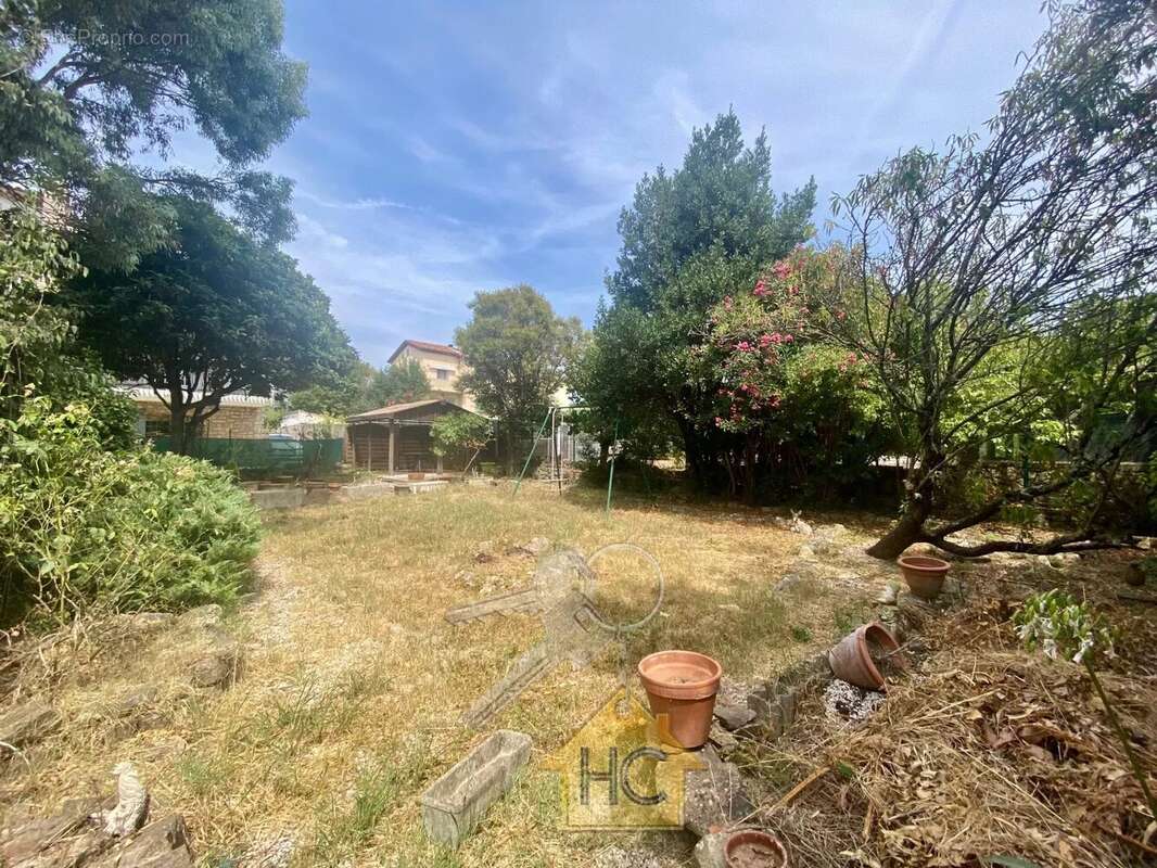 Appartement à MOUGINS