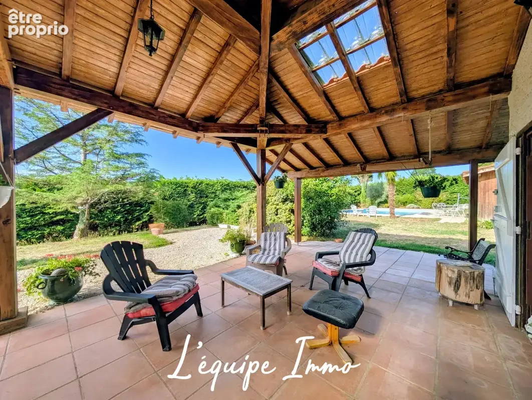 Belle demeure gersoise rénovée avec piscine et dépendances - photo 2