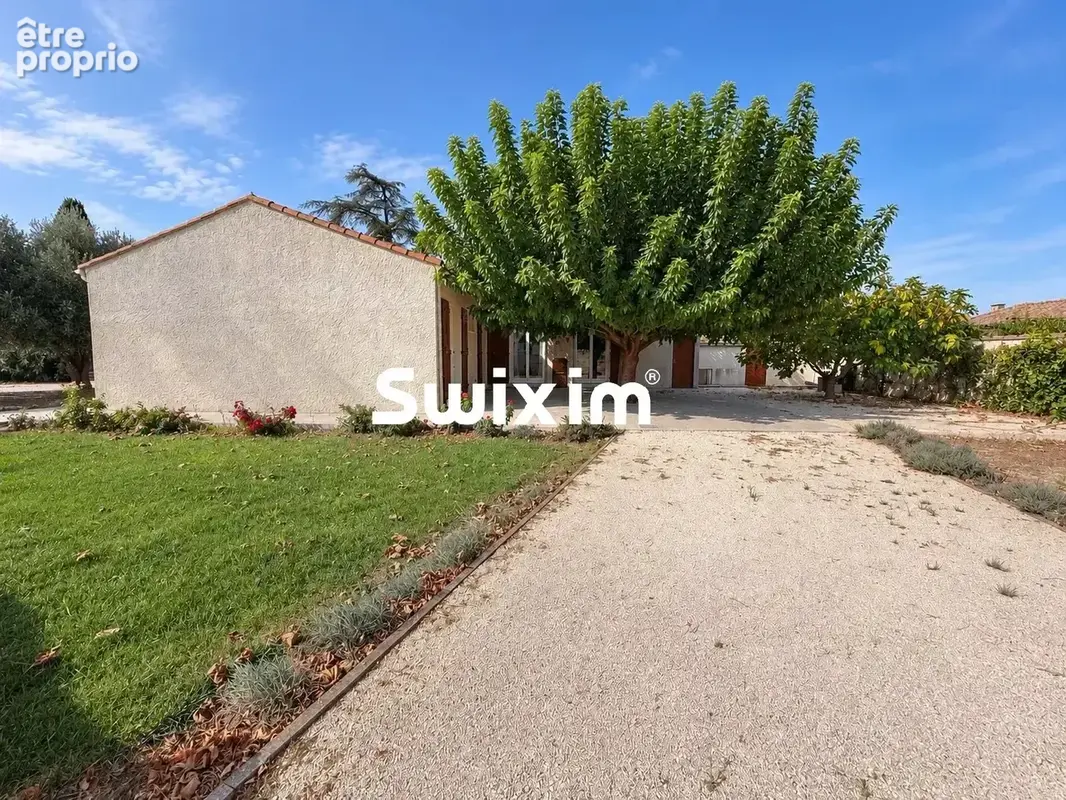 Maison de plain pied avec dépendances - photo 11