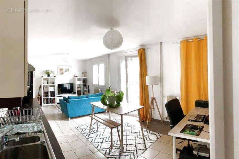 Appartement à LE RAINCY
