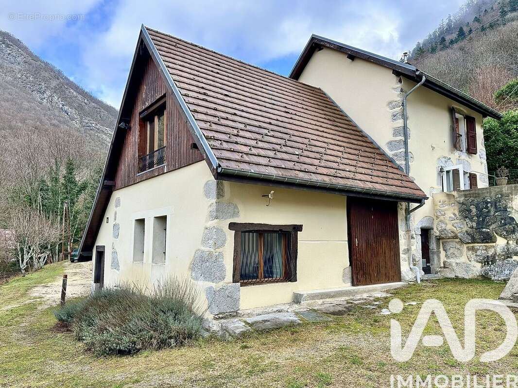Photo 9 - Maison à CORENC