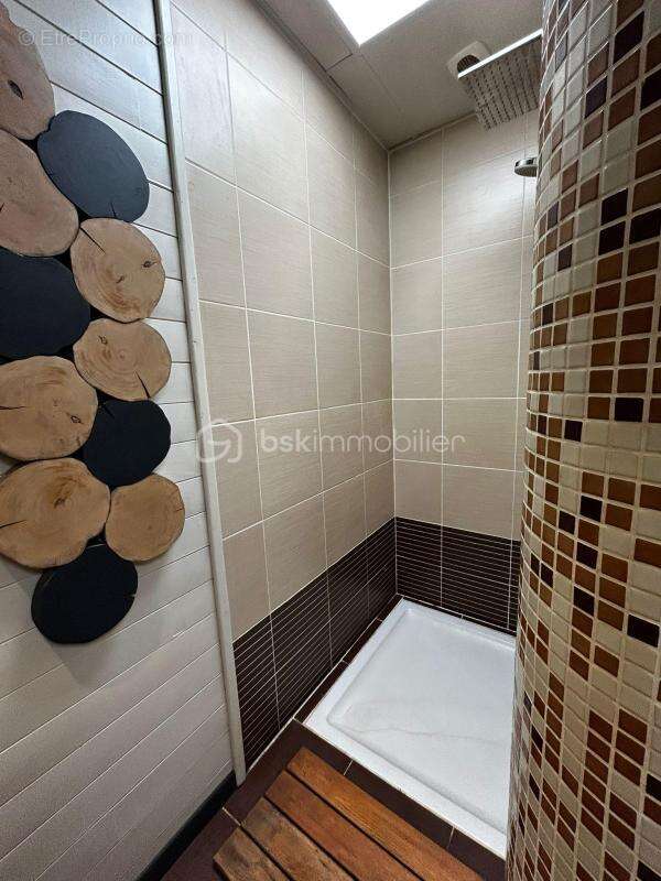 Maison à SAINT-BEAUZELY