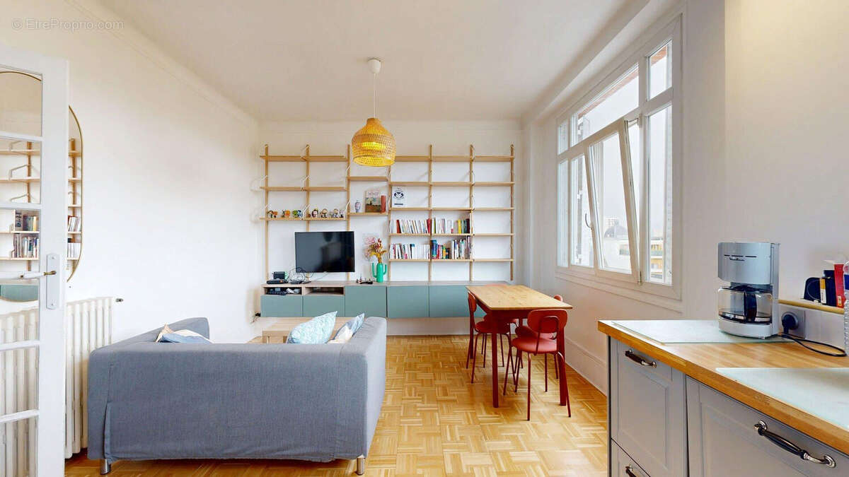 Appartement à NANTERRE