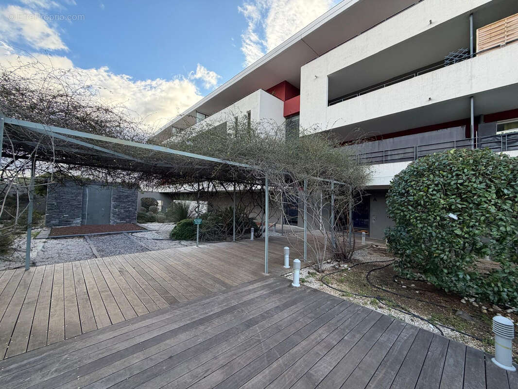 Appartement à LE CRES