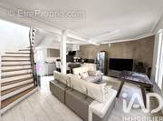 Photo 1 - Maison à SAINT-DENIS