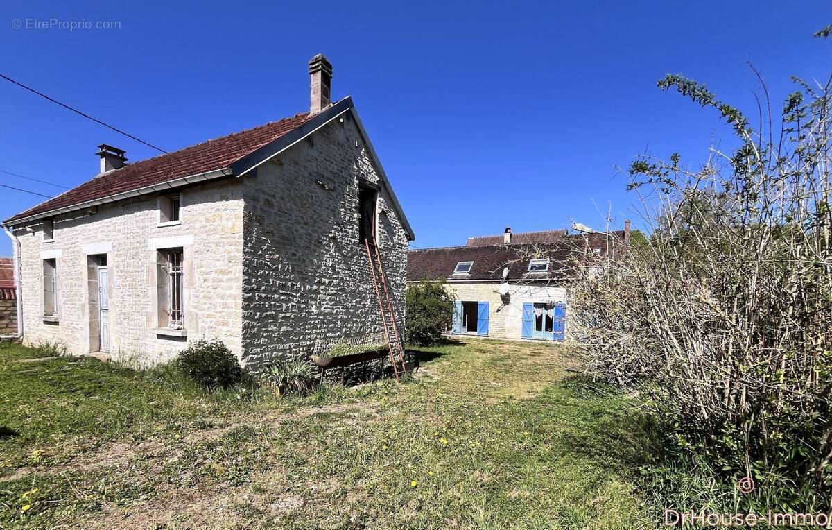 Maison à THOREY