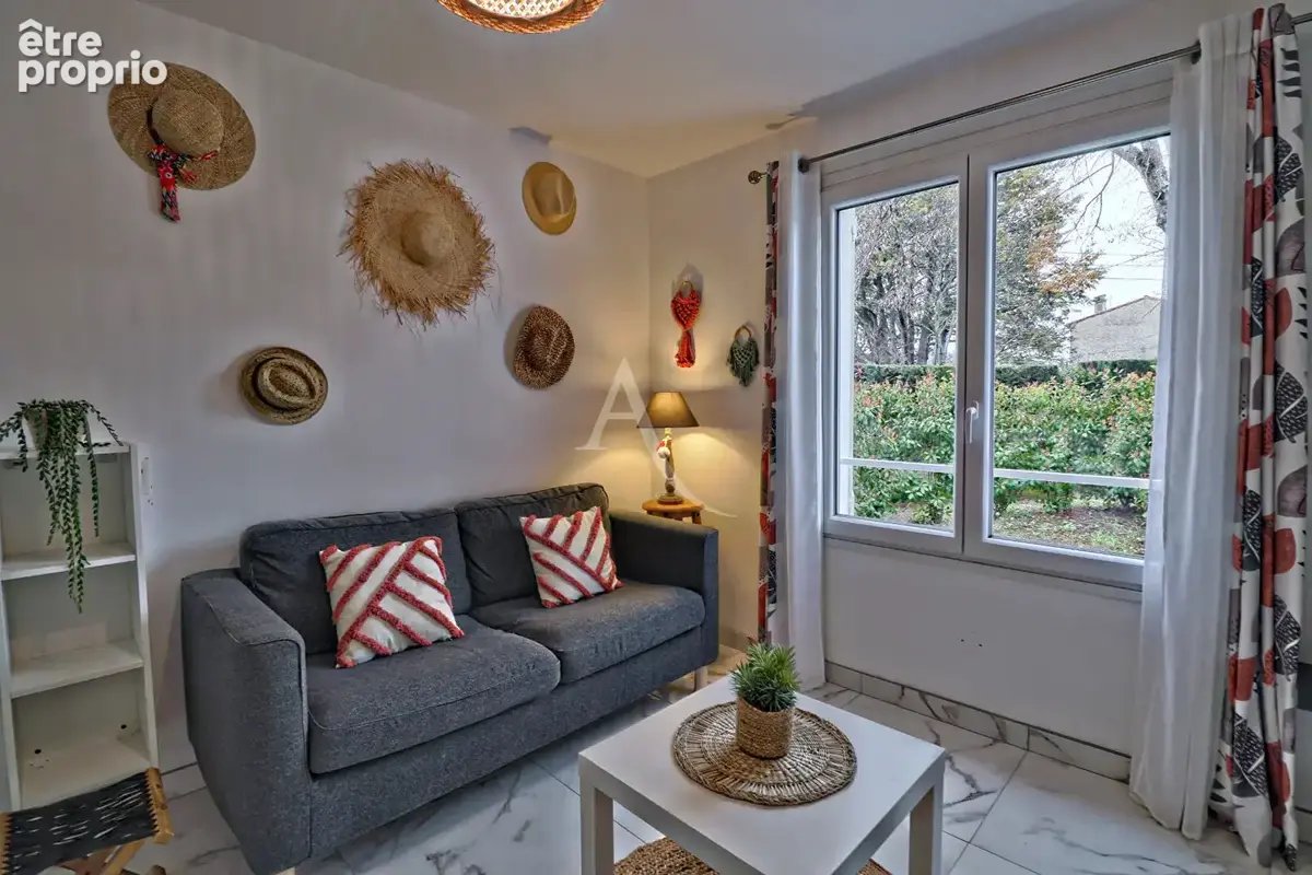 Propriete de 164.92 m2 avec terrasse jardin parking a greoux les bains - photo 17