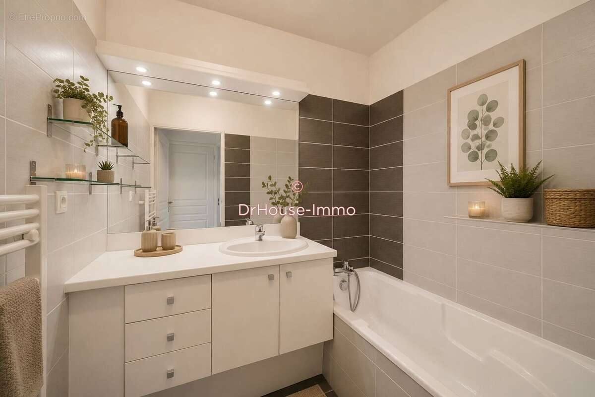 Appartement à LYON-5E