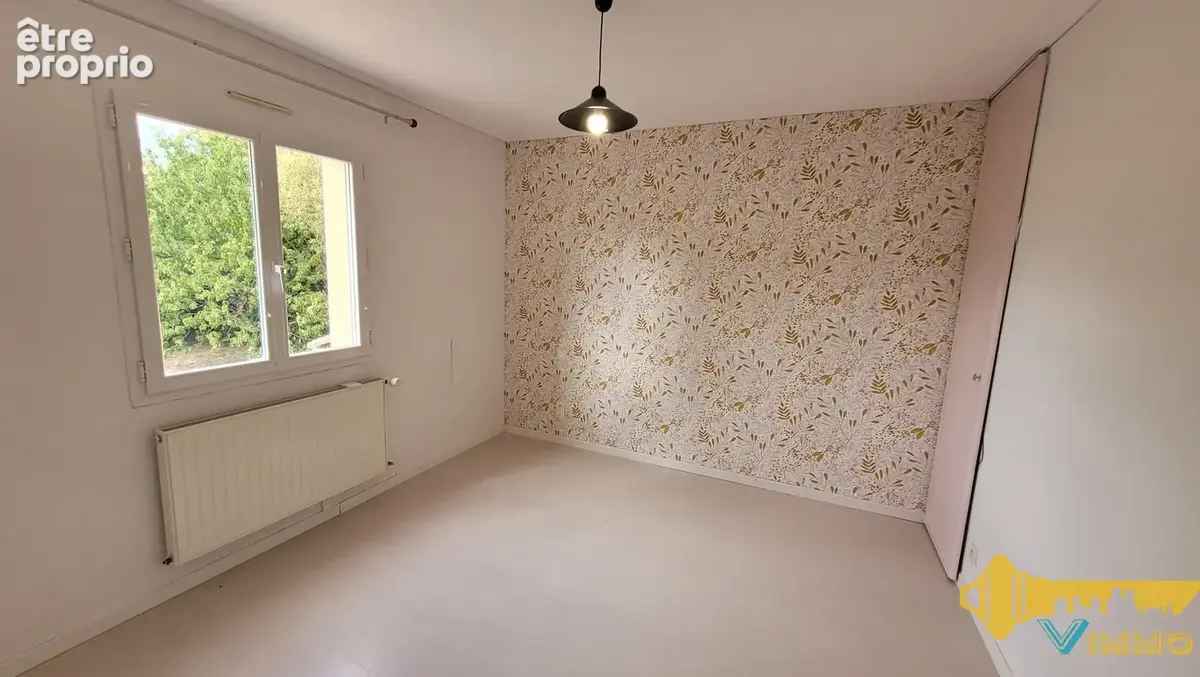 Maison familiale 4ch 1 bureau 1 salle Spa avec 2 garages et jardin - photo 7