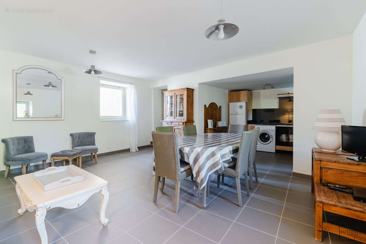 Maison 149 m² à Saint-Nazaire-D'aude  - photo 9