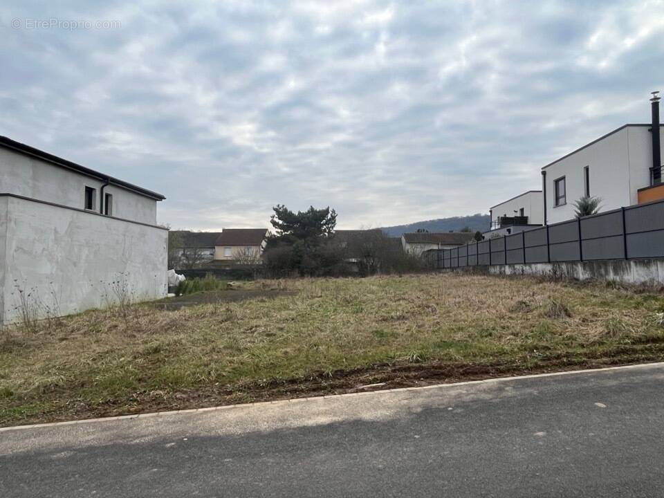 Terrain à THIONVILLE