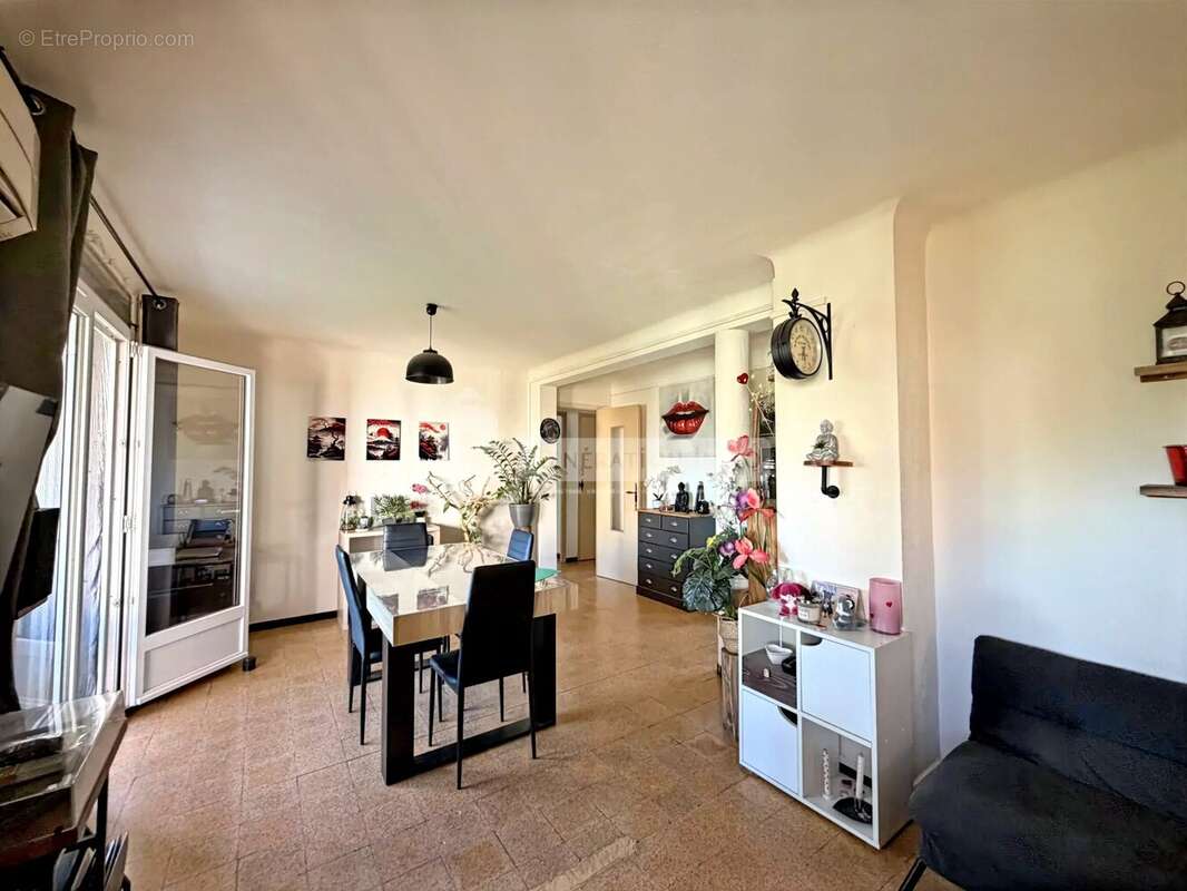 Appartement à ARLES