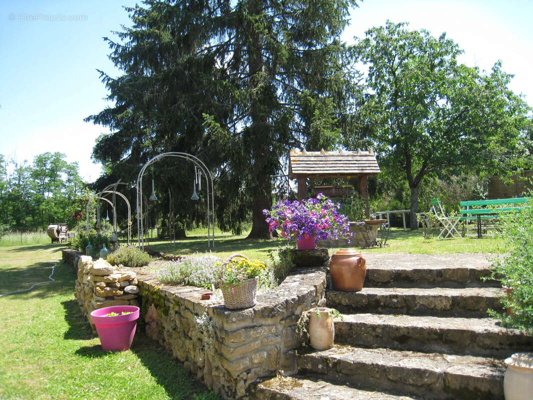 Maison à CHATEAUMEILLANT