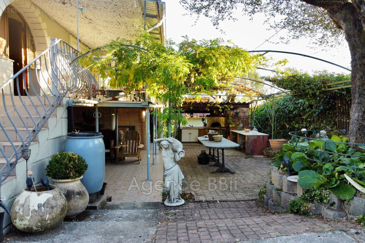 Maison à SAINT-ANDRE-DE-LA-ROCHE