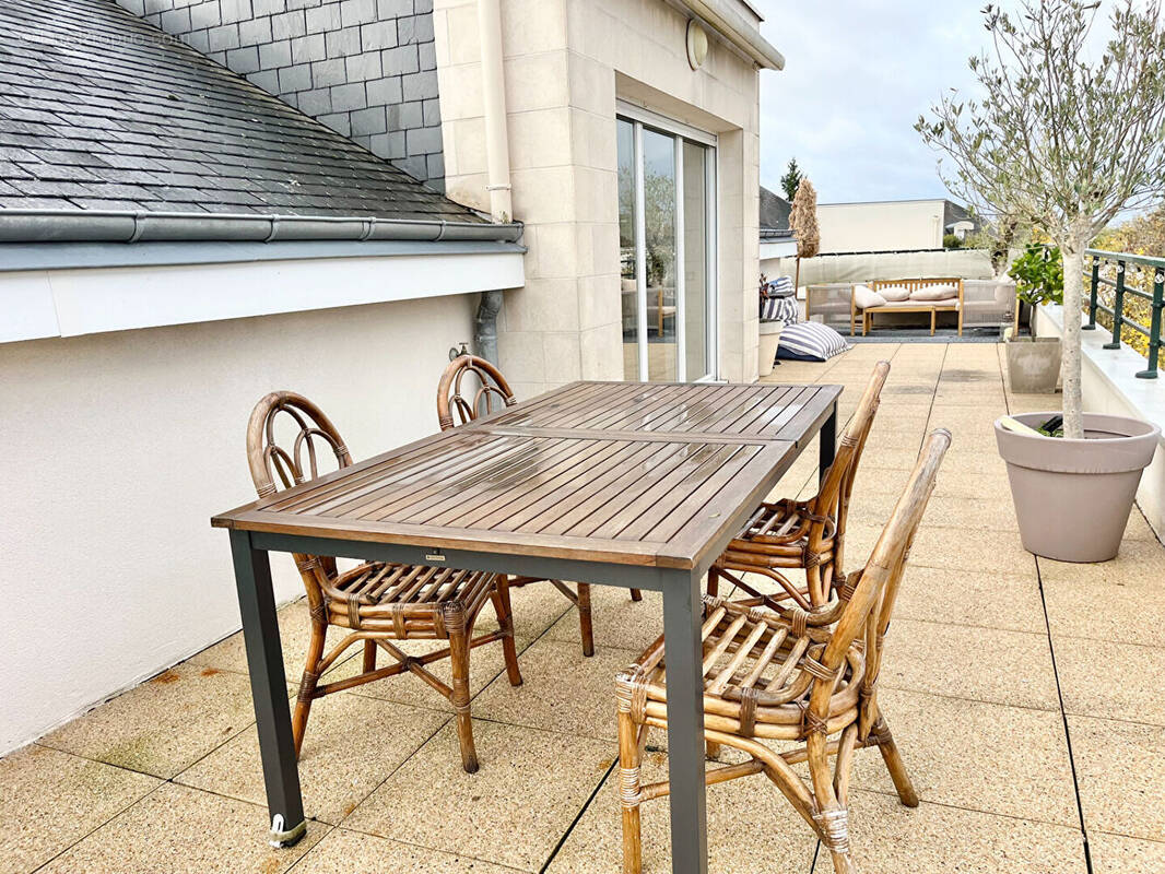 Appartement à SAINT-CYR-SUR-LOIRE