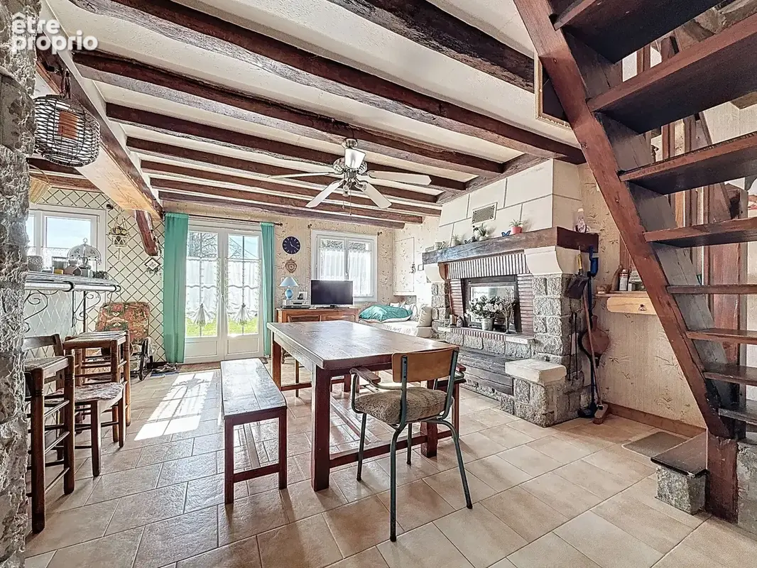 Maison de charme dans un hameau calme (37) - photo 6