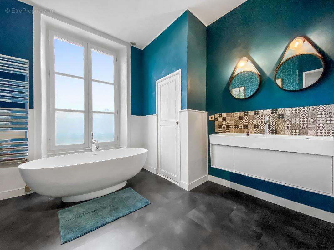 Appartement à ERNEE