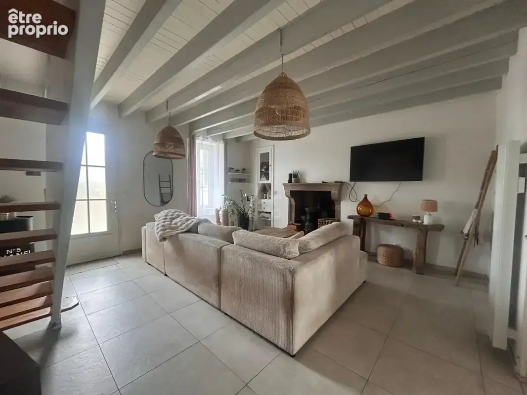 Maison 4 pièces avec jardin - photo 2