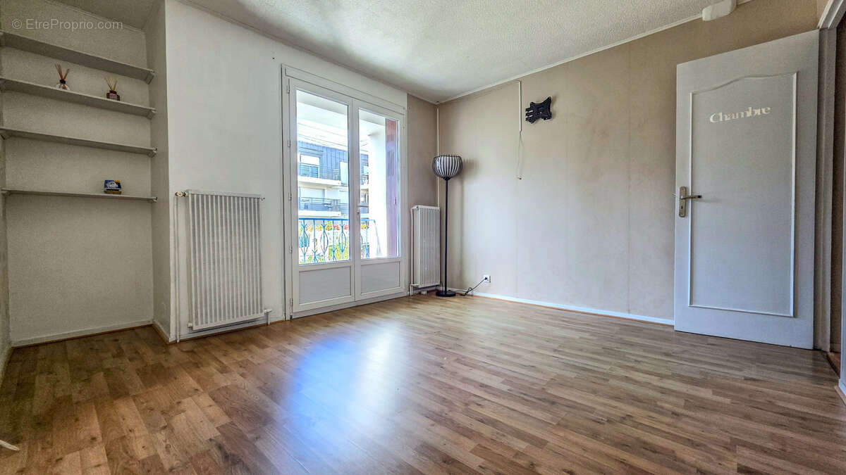 Appartement à CARRIERES-SOUS-POISSY