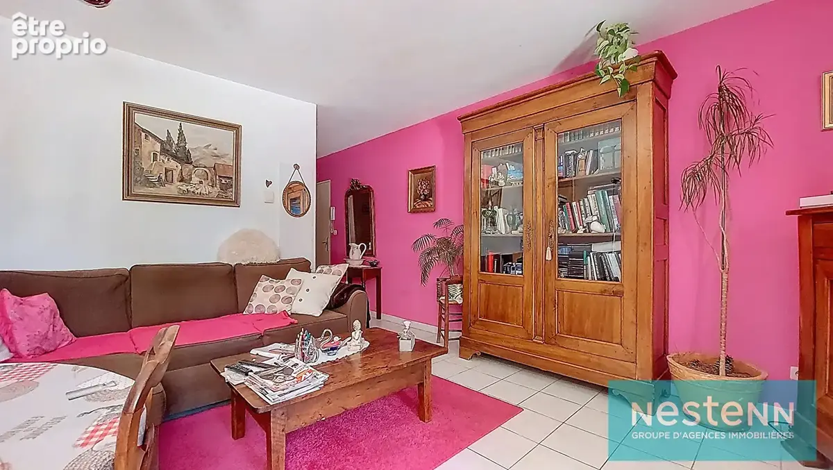 Appartement ISTRES, rez-de-jardin, T3 de 61.09m², spécial investisseur, terrasse, jardin et garage - photo 3