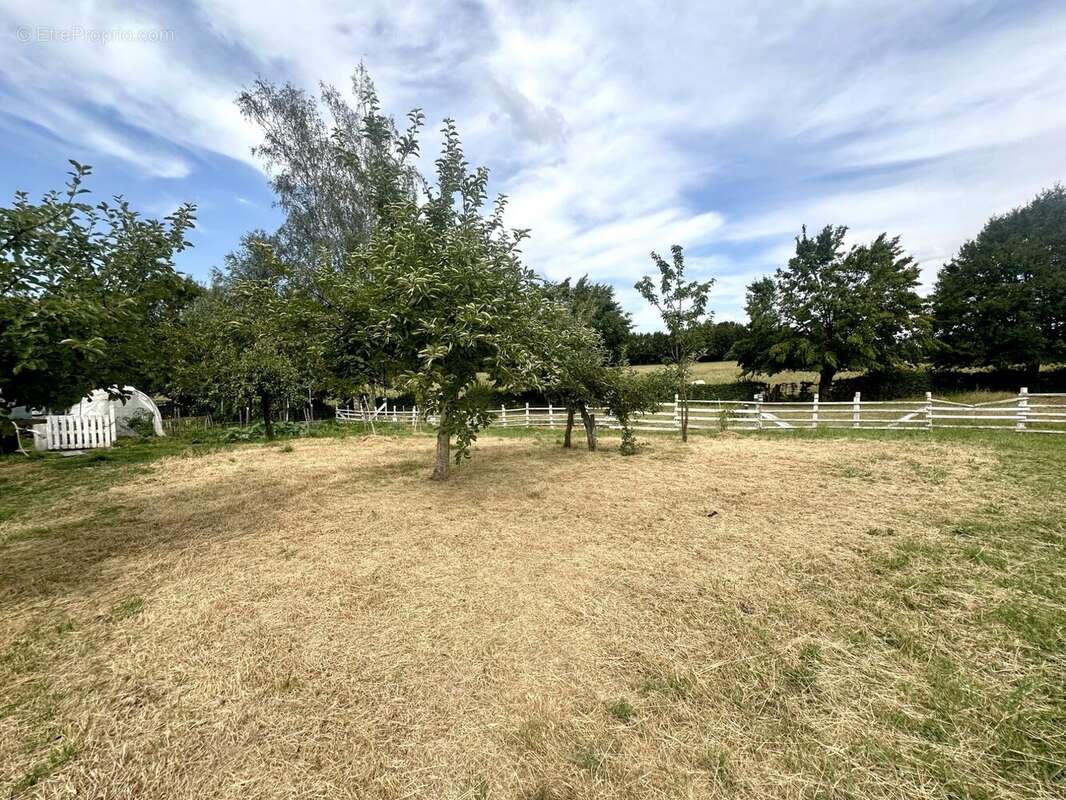 Maison 95 m² à Bergues-Sur-Sambre  - photo 9