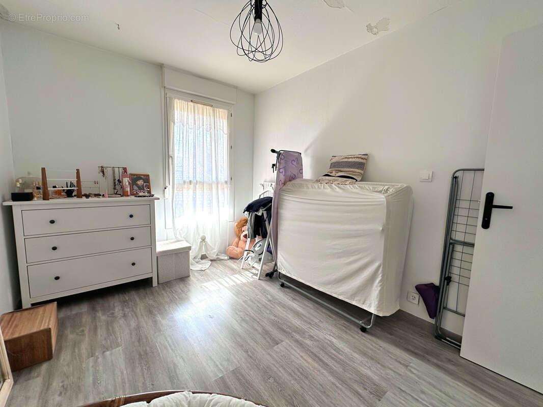 Appartement à SAINT-LAURENT-SUR-SAONE