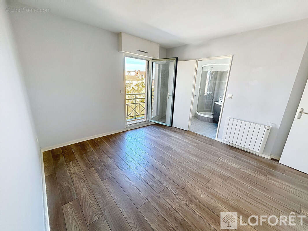 Appartement à LYON-1E