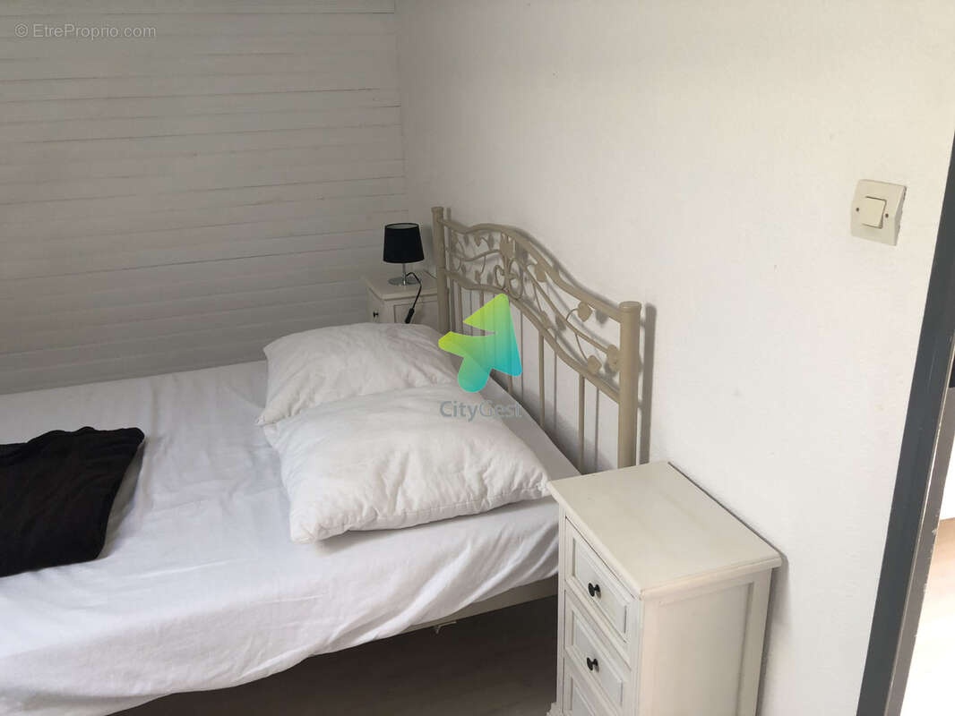 Appartement à FLEURY