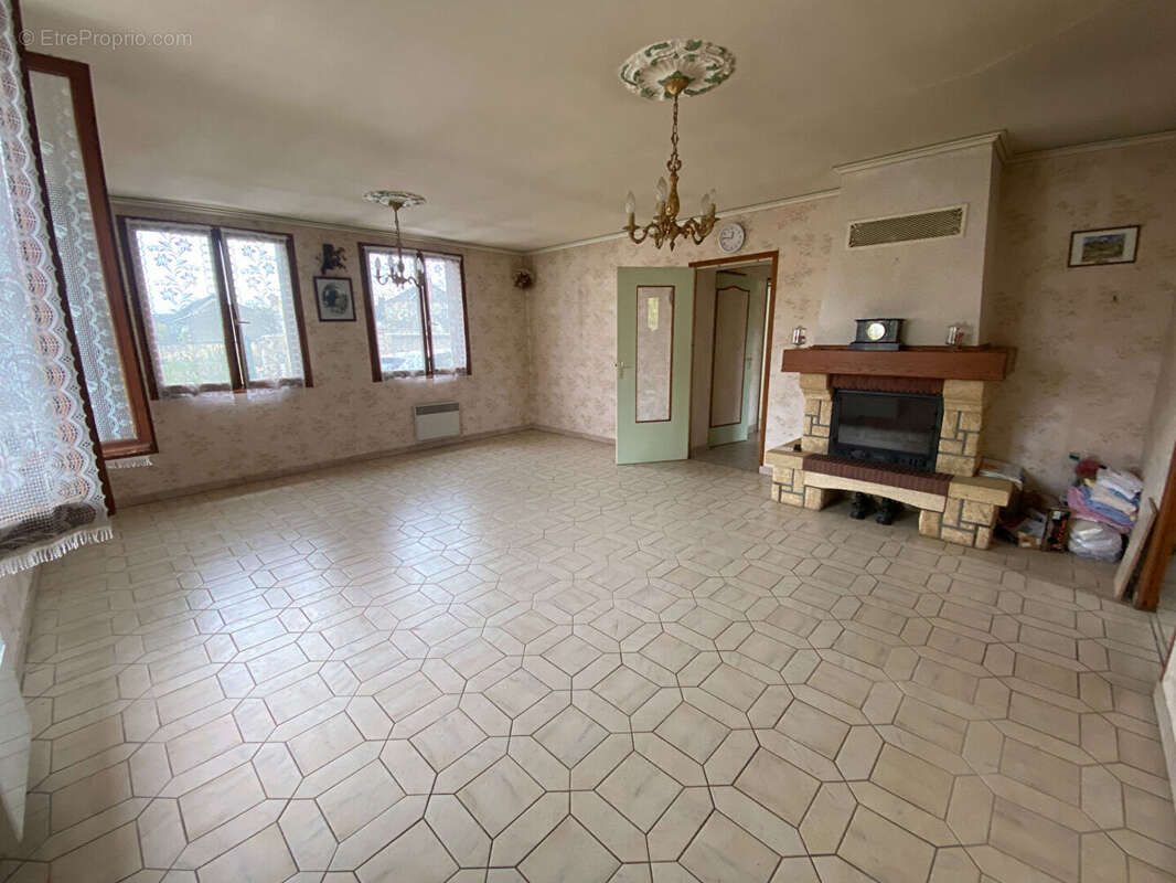 Maison à LA FERTE-BERNARD