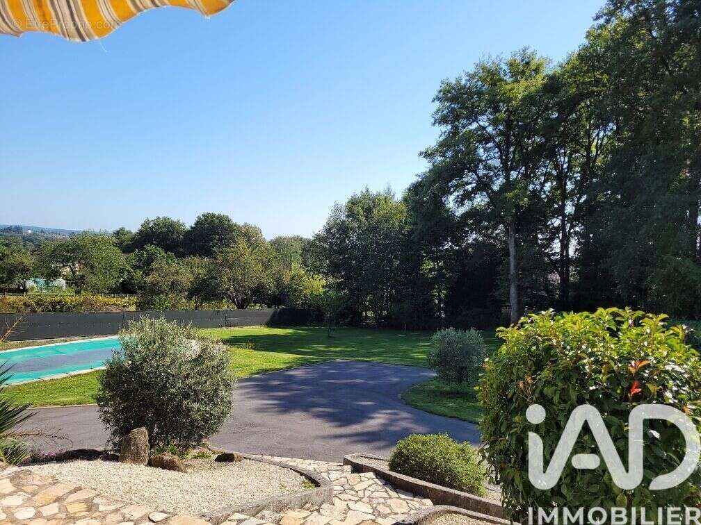 Photo 3 - Maison à COUZEIX