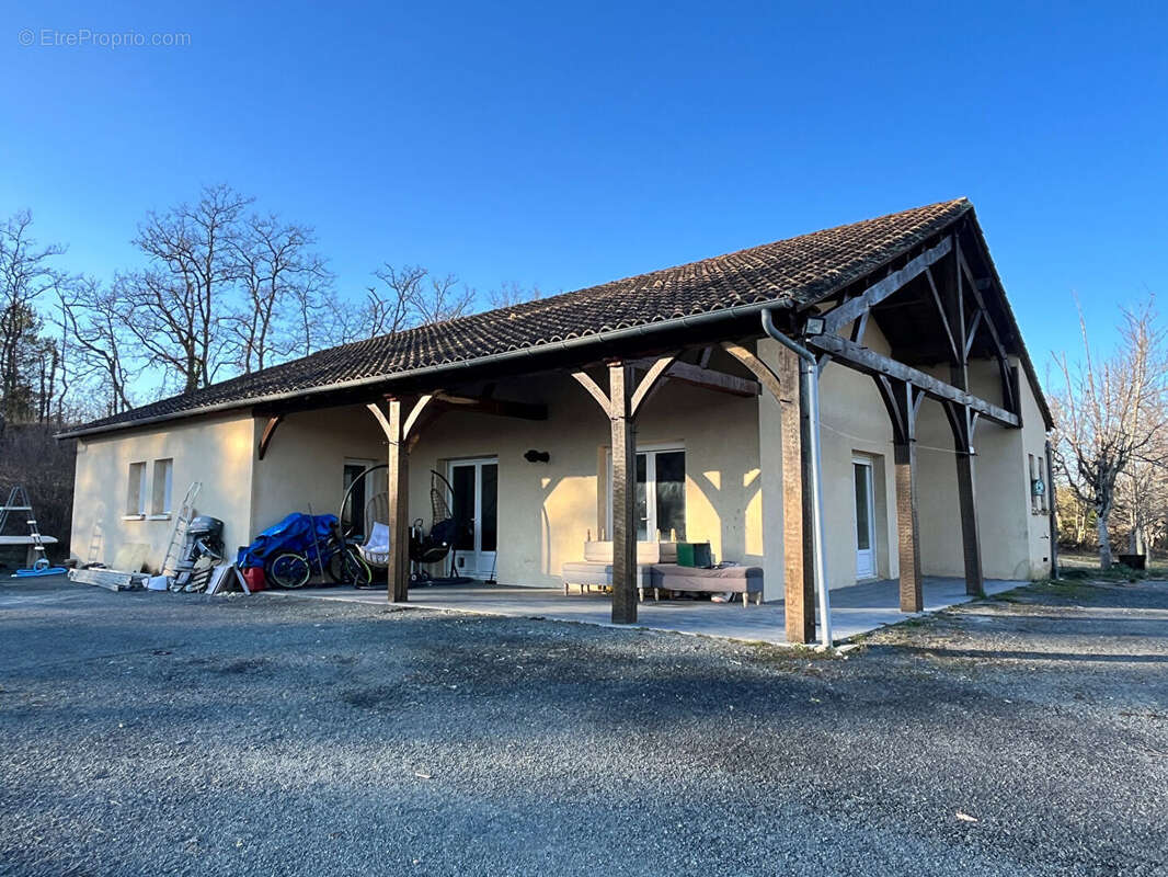 Maison à BEAUMONT-DU-PERIGORD