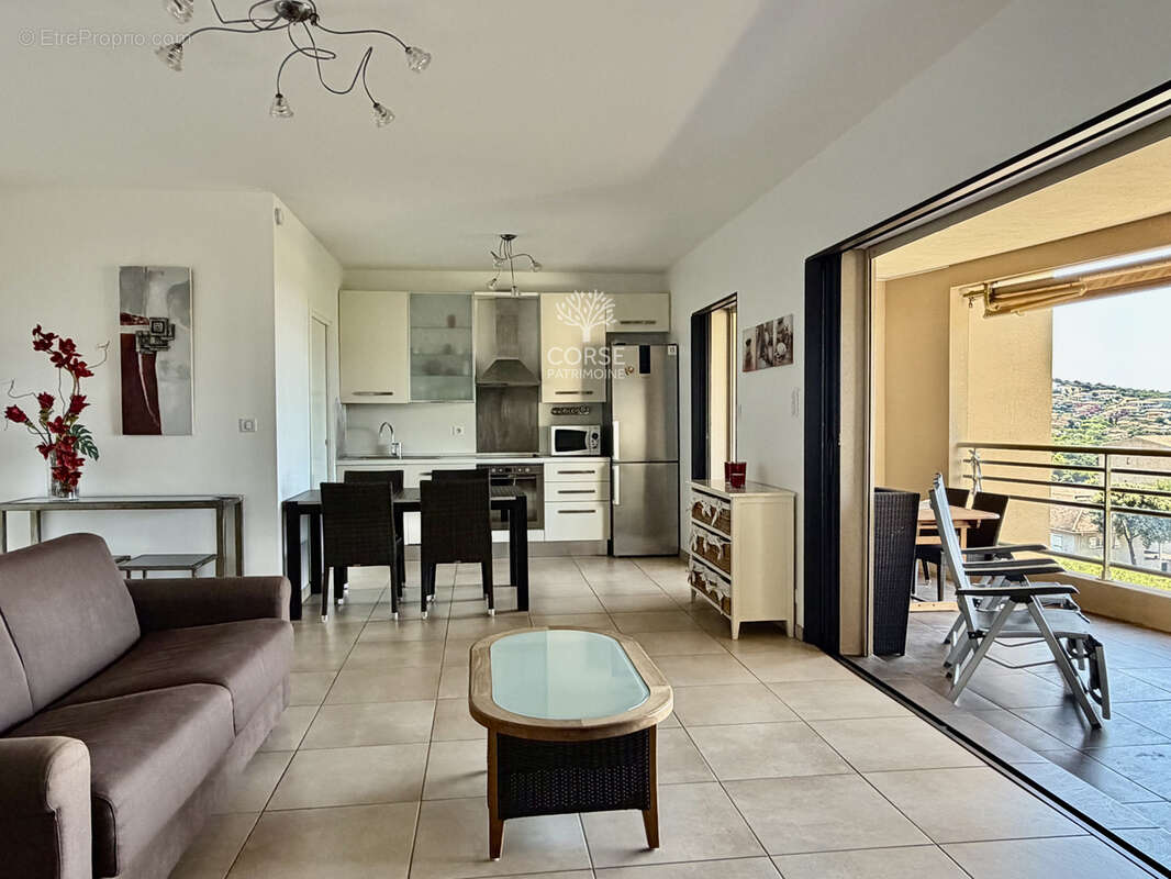 Superbe appartement 4 pieces, dernier etage, vue mer, terrasses - 20110 propriano - photo 6