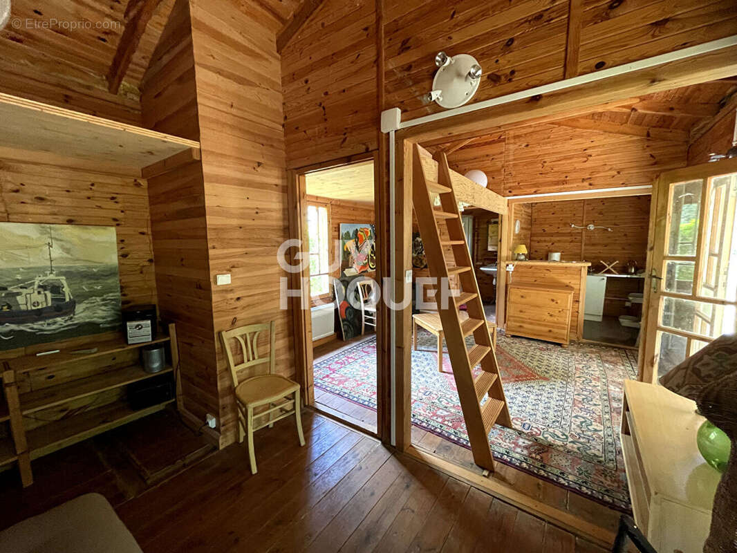 Terrain à LESPARRE-MEDOC