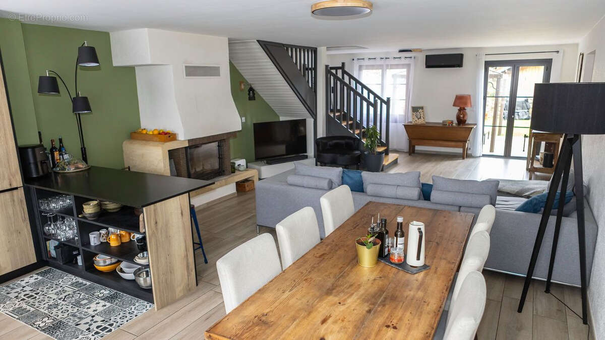 Maison à BONS-EN-CHABLAIS