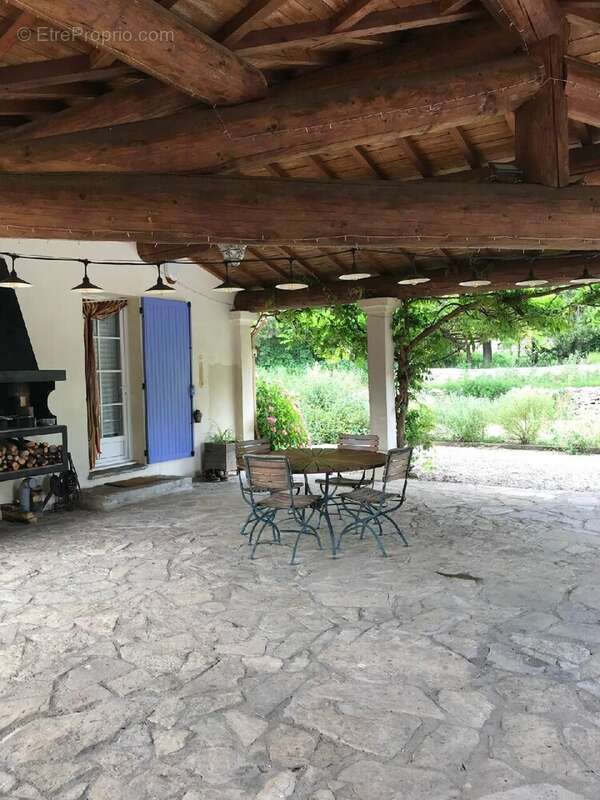 Maison à MONOBLET
