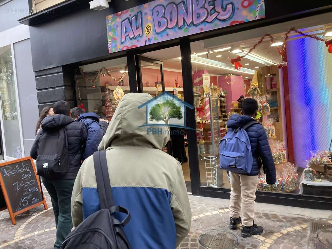 Commerce à SAINT-ETIENNE