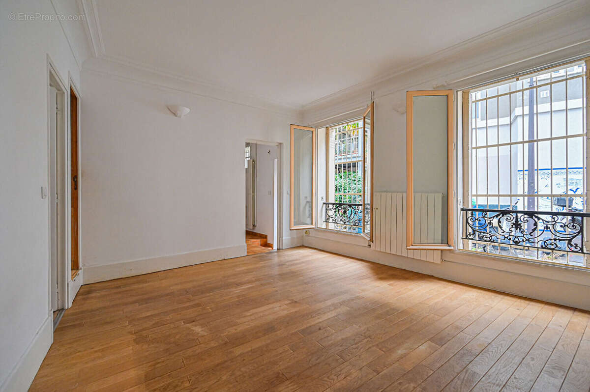 Maison à PARIS-20E